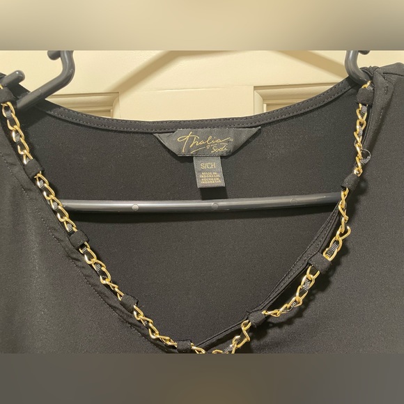 Thalia 🖤 Sodi Black Cold Shoulder with gold accents, and ruched sides. Small - Picture 2 of 4